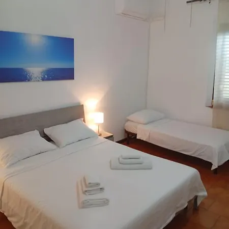 Casa *