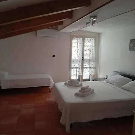 Casa * Navacchio